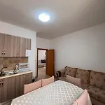 Rikardo Apartament Lejlighed