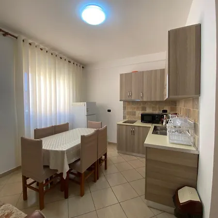 Rikardo Apartament Appartement *