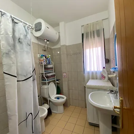 Rikardo Apartament Appartement Vlorë
