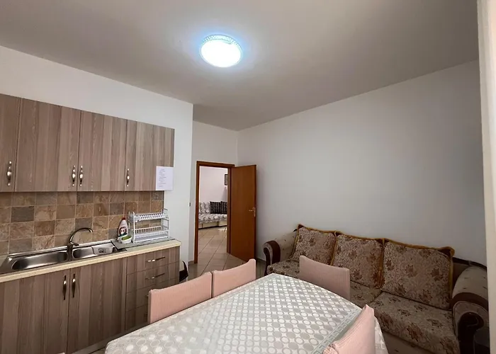 Rikardo Apartament 公寓